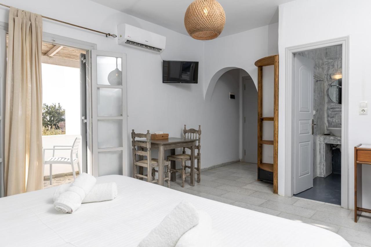 Helios Apartment *