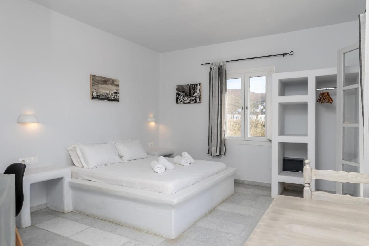 Helios Apartment *