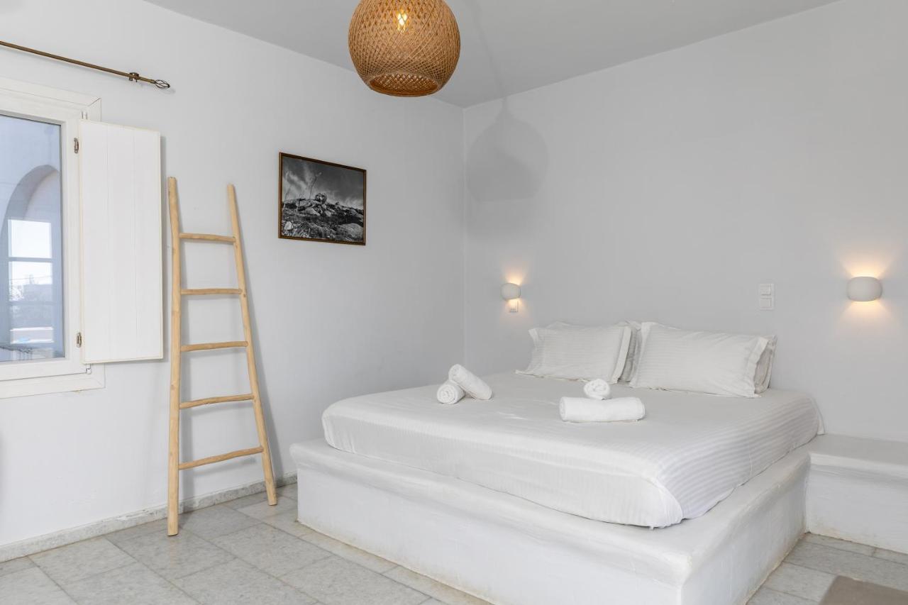 Helios Apartment *